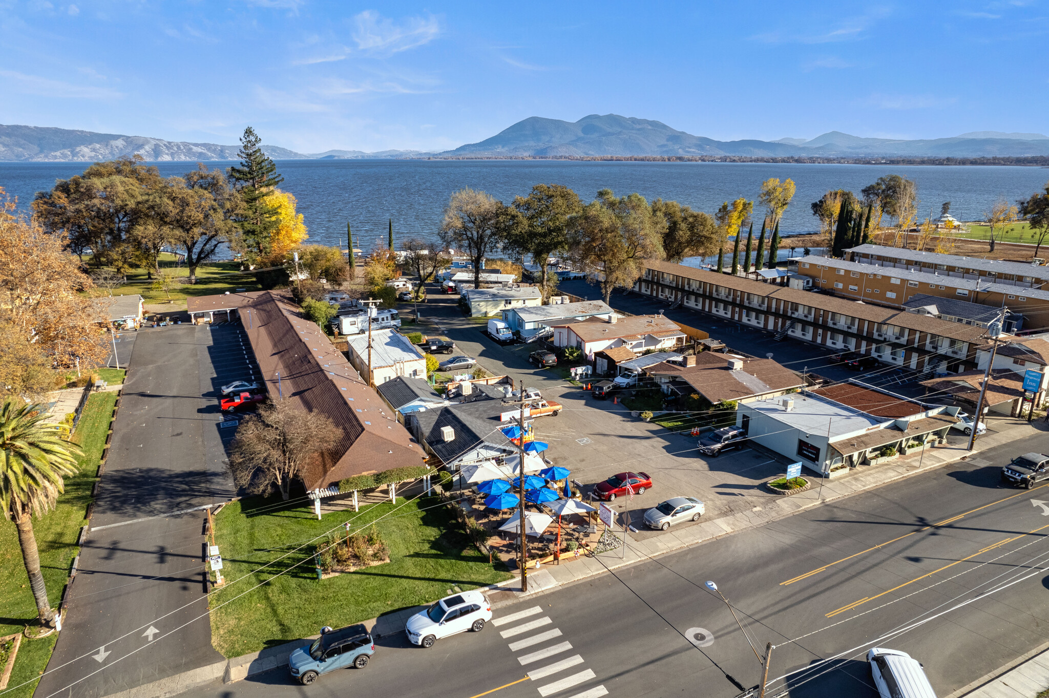 1060 N Main St, Lakeport, CA for Sale