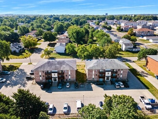 Bloomington, IL Apartments - 2004 Rainbow Ave Bloomington, IL Apartments - 2004 Rainbow Ave