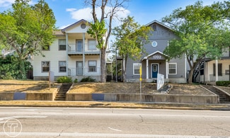 1702 & 1704 W 6th St