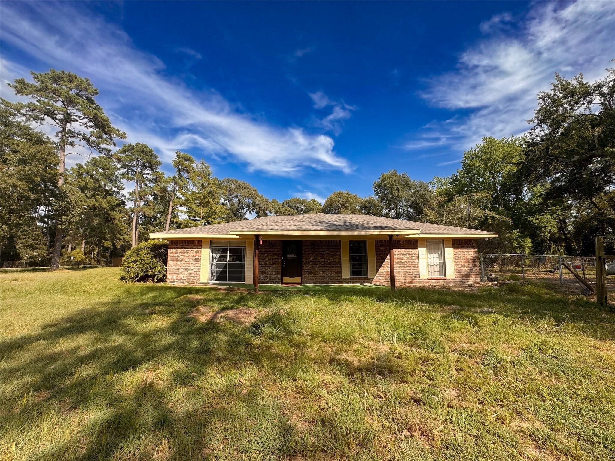 15331 Lake Lamond Rd, Conroe, TX for Rent