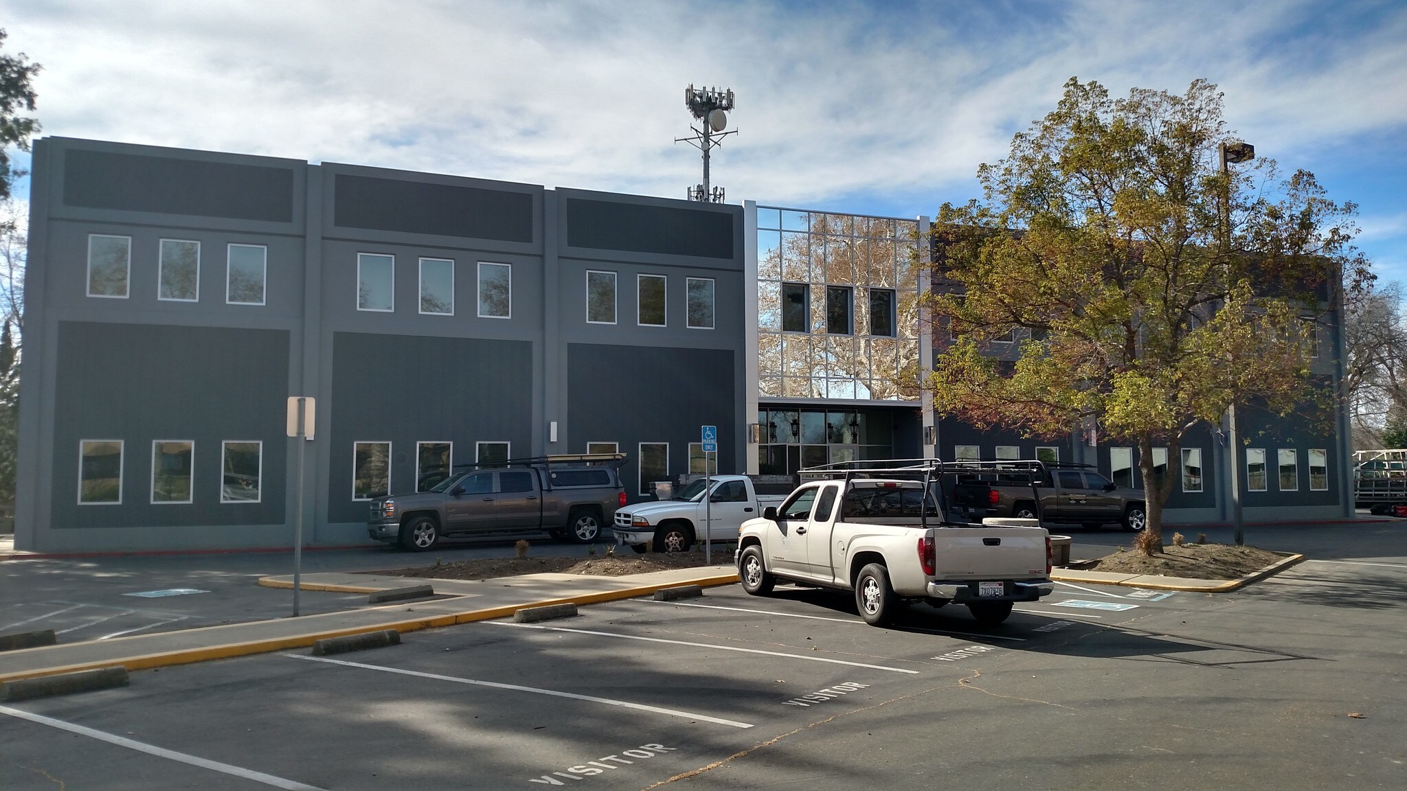681 W Capitol Ave, West Sacramento, CA for Rent