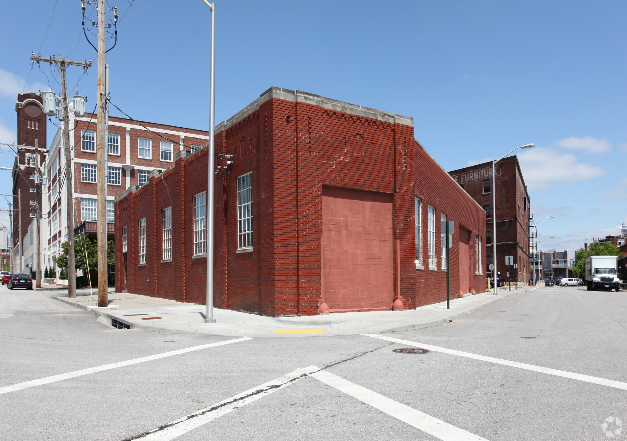 2049 Wyandotte St, Kansas City, MO for Sale