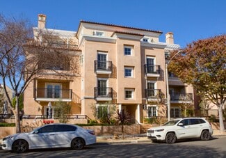 Beverly Hills, CA Apartments - 313 S Reeves Dr