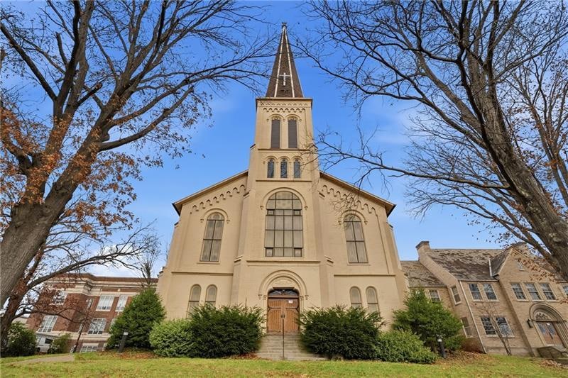 230 E Jefferson St, Butler, PA for Sale