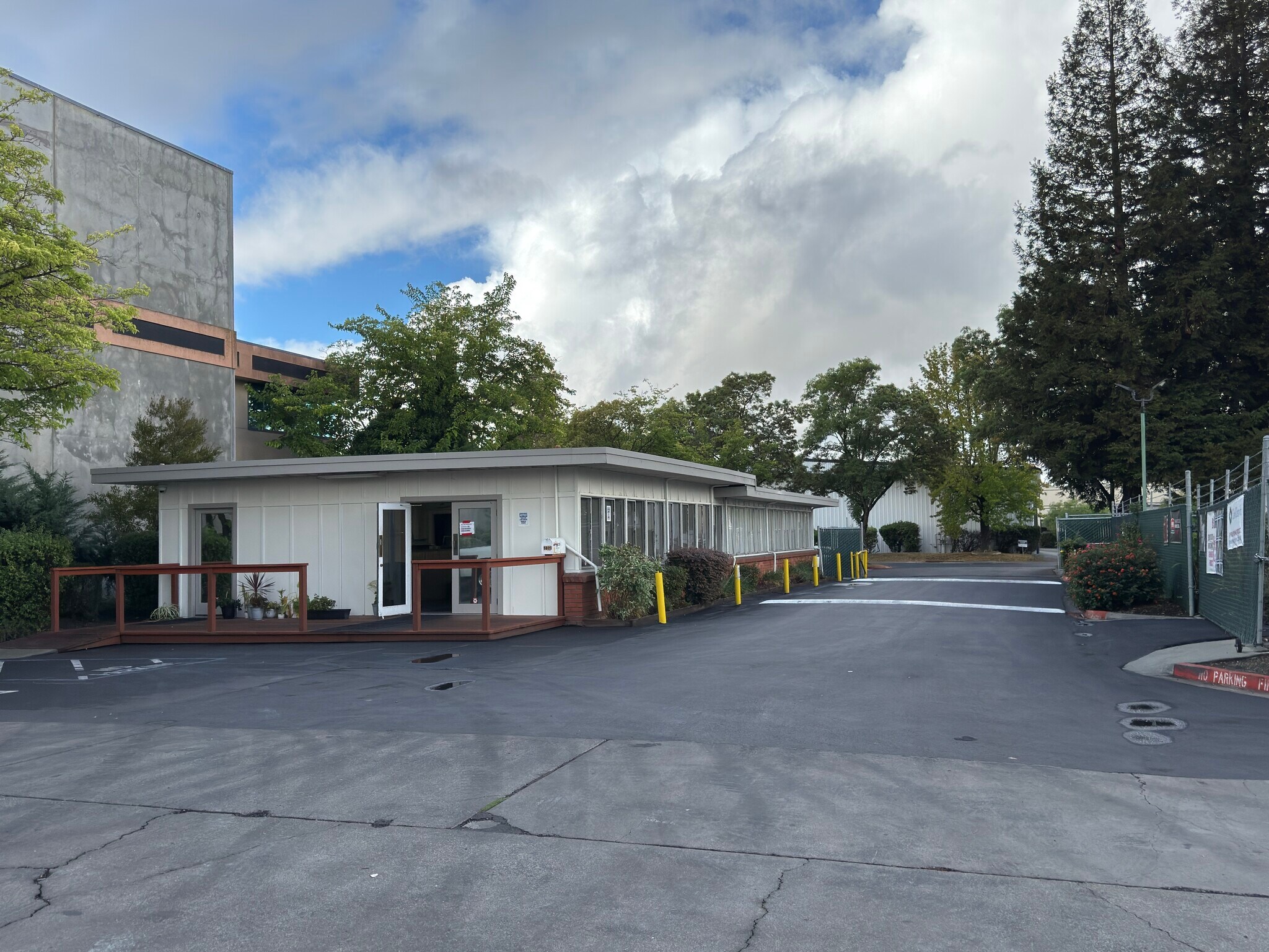 210 Classic Ct, Rohnert Park, CA for Rent