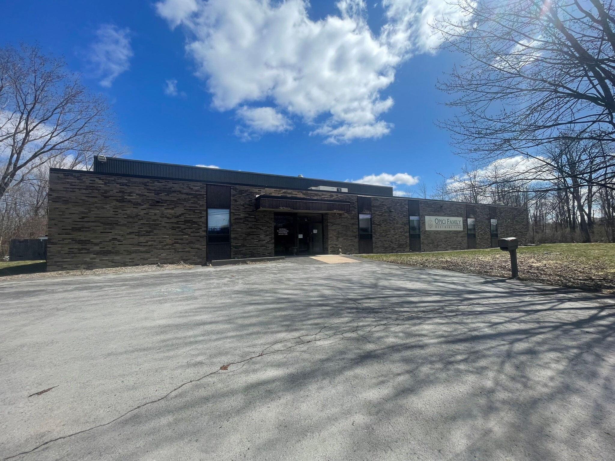 6970 Schuyler Rd, East Syracuse, NY for Rent