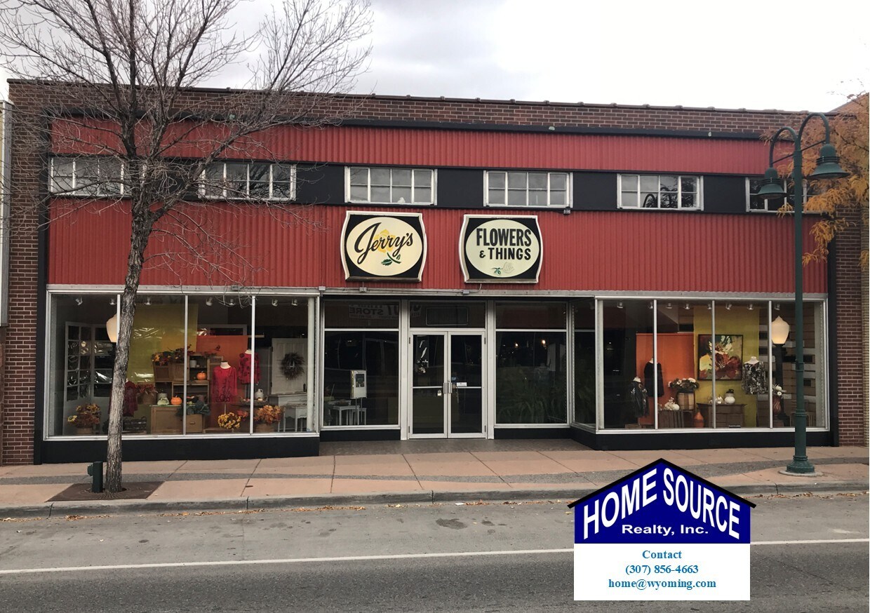 409 E Main St, Riverton, WY for Sale