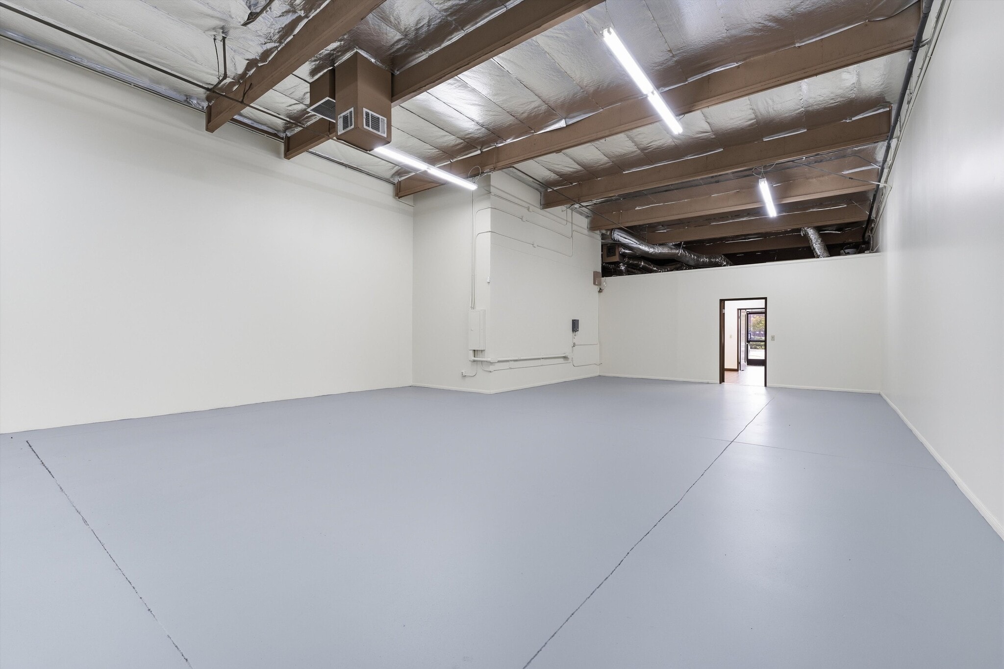 42207 6th St W, Lancaster, CA for Rent
