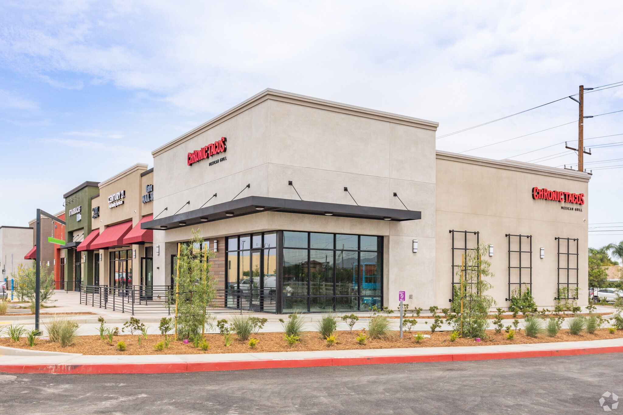27559 Newport Rd, Menifee, CA for Rent