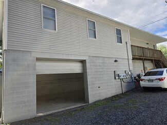 Woodstock, VA Retail - 321 W Spring St