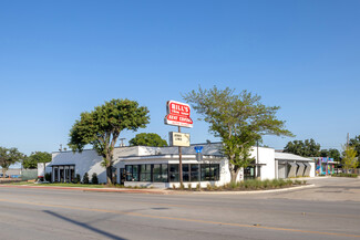 Arlington, TX Retail - 300 E Division St