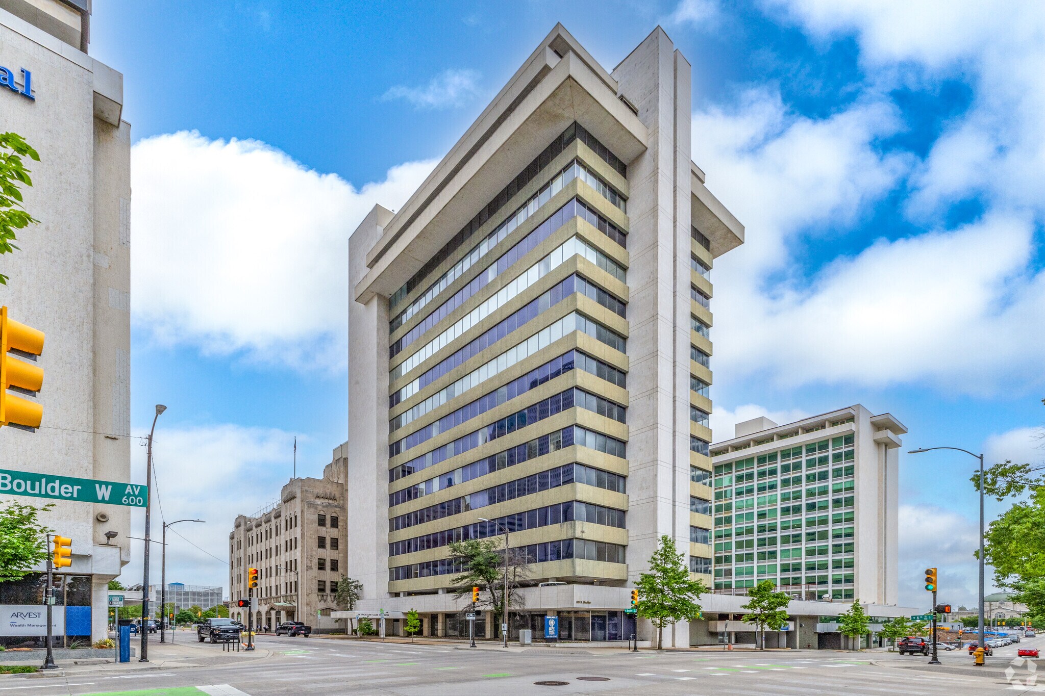 601 S Boulder Ave, Tulsa, OK for Sale