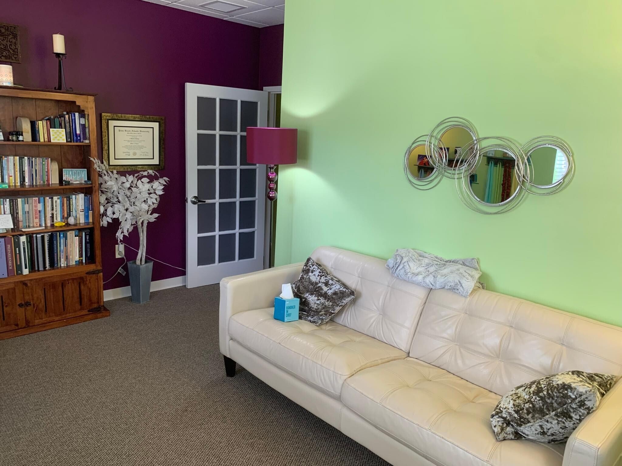 100 Village Square Xing, Palm Beach Gardens, FL for Rent