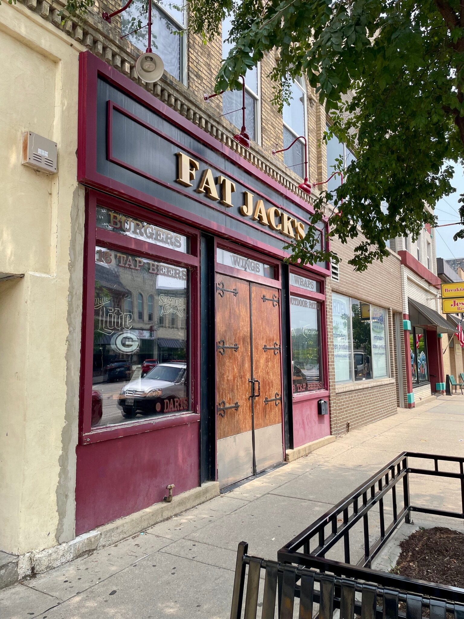 146 W Main St, Whitewater, WI for Sale