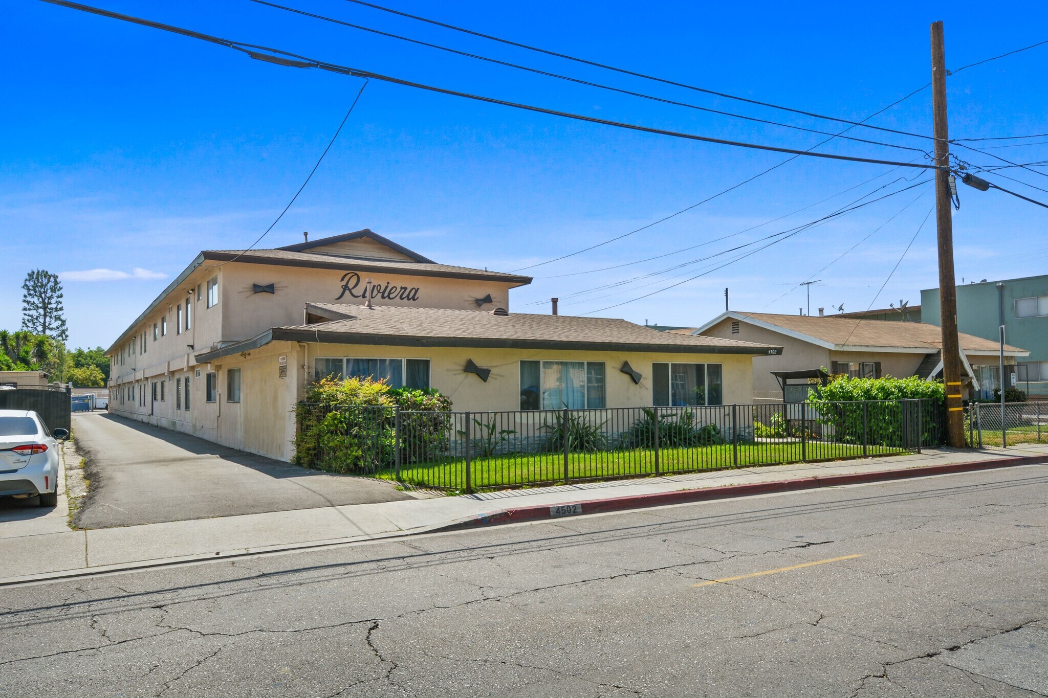 4502 Elizabeth St, Cudahy, CA for Sale