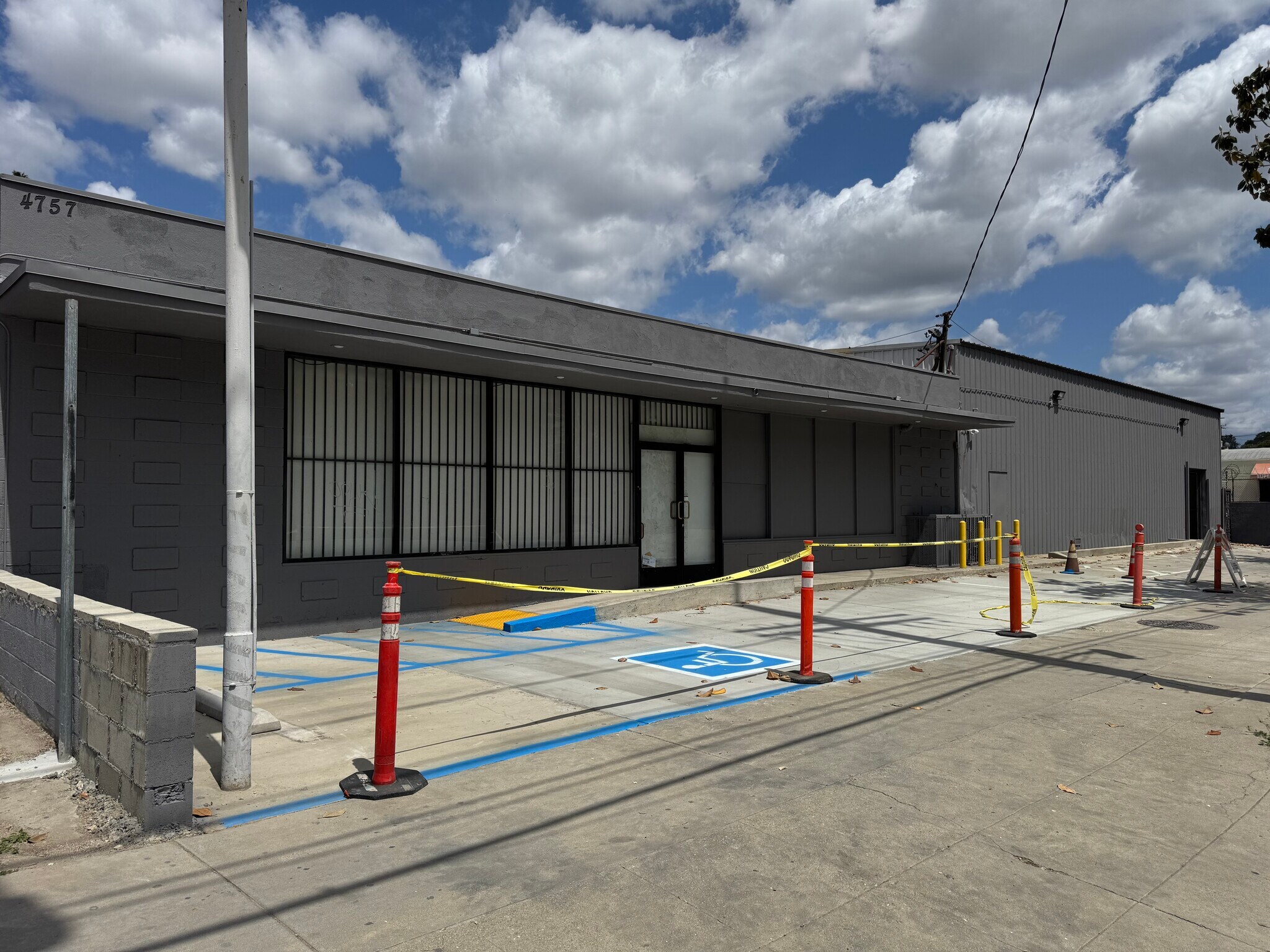 4757 Valley Blvd, Los Angeles, CA for Rent