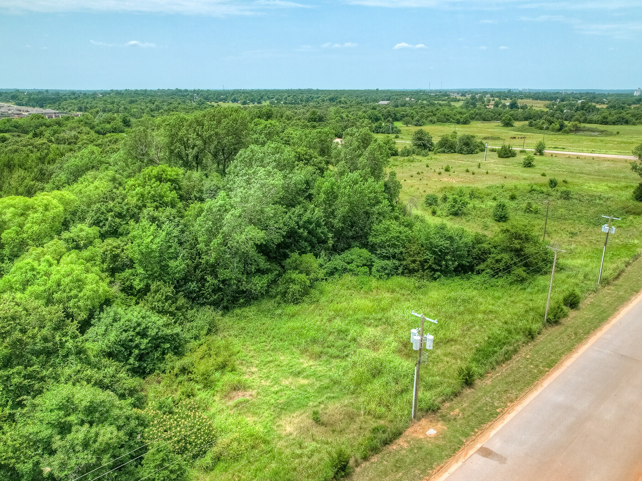 373 Howard Blvd, Harrah, OK for Sale