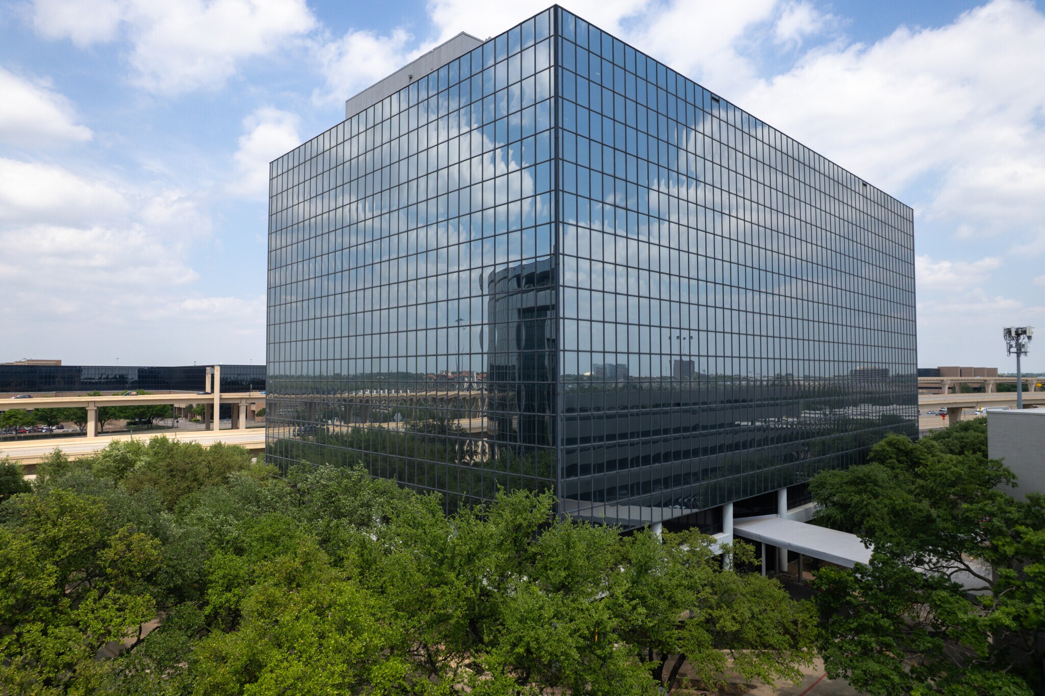 8390 Lyndon B Johnson Fwy, Dallas, TX for Rent