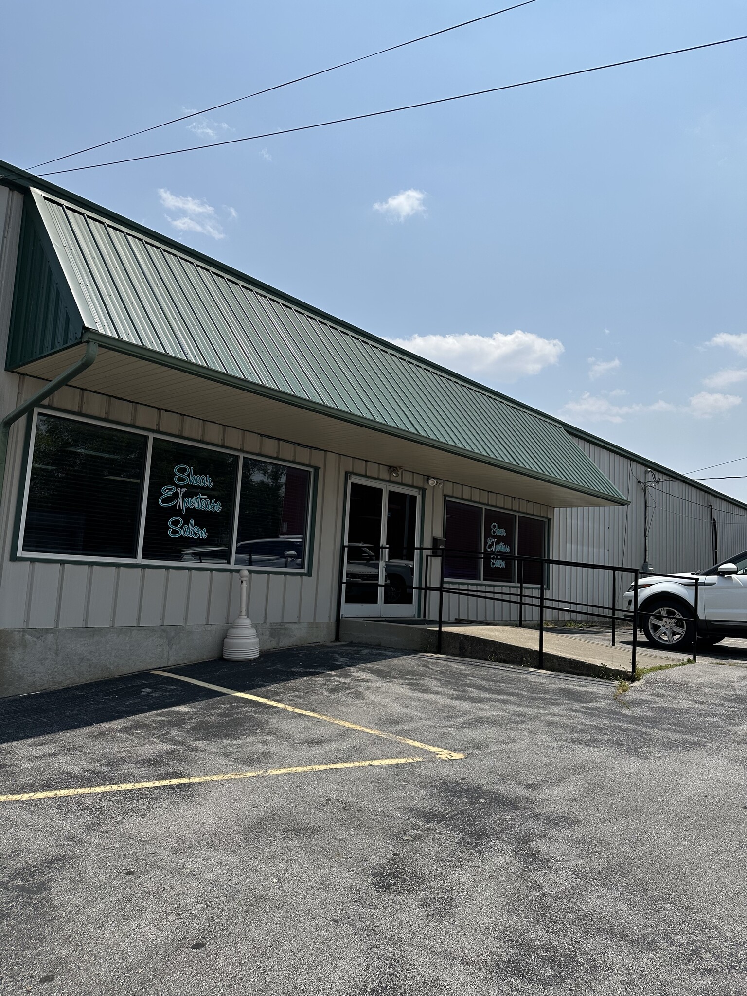 500 N Main St, Franklin, KY for Rent