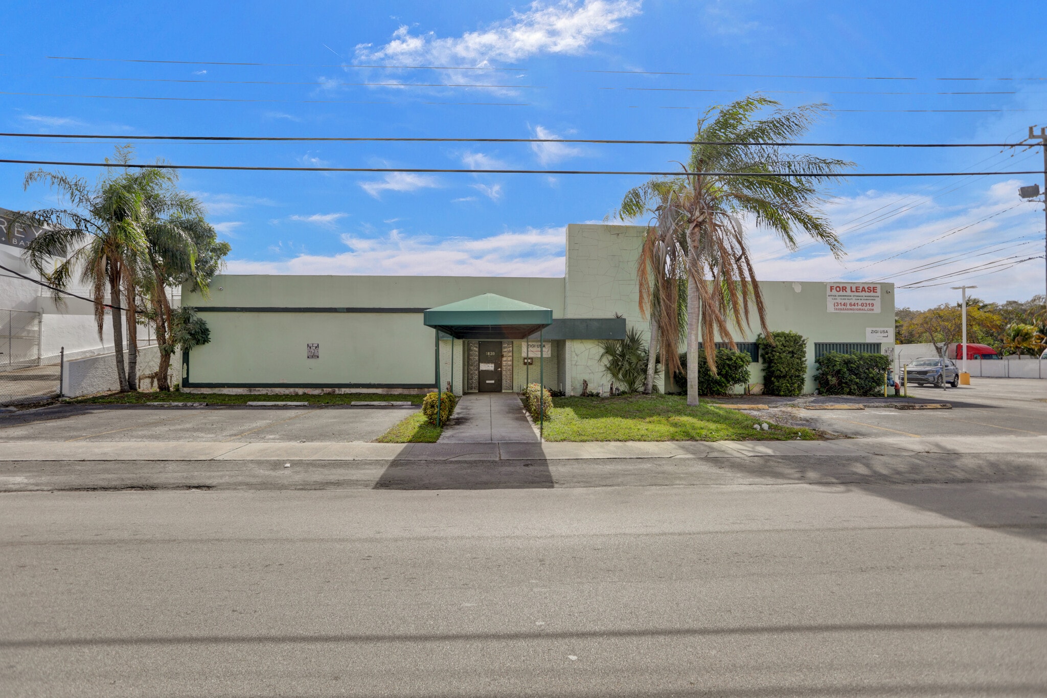 1820 NE 146th St, Miami, FL for Rent