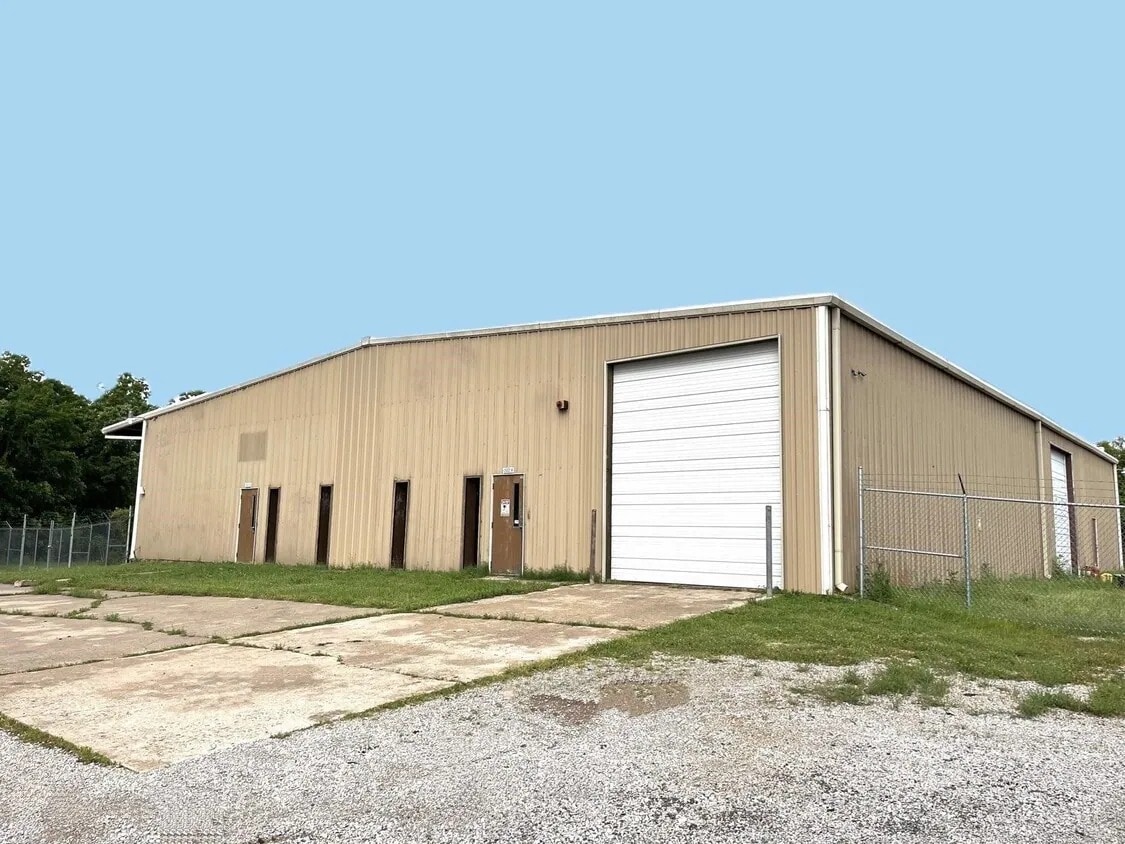 3902 SW 29th St, Oklahoma City, OK for Rent