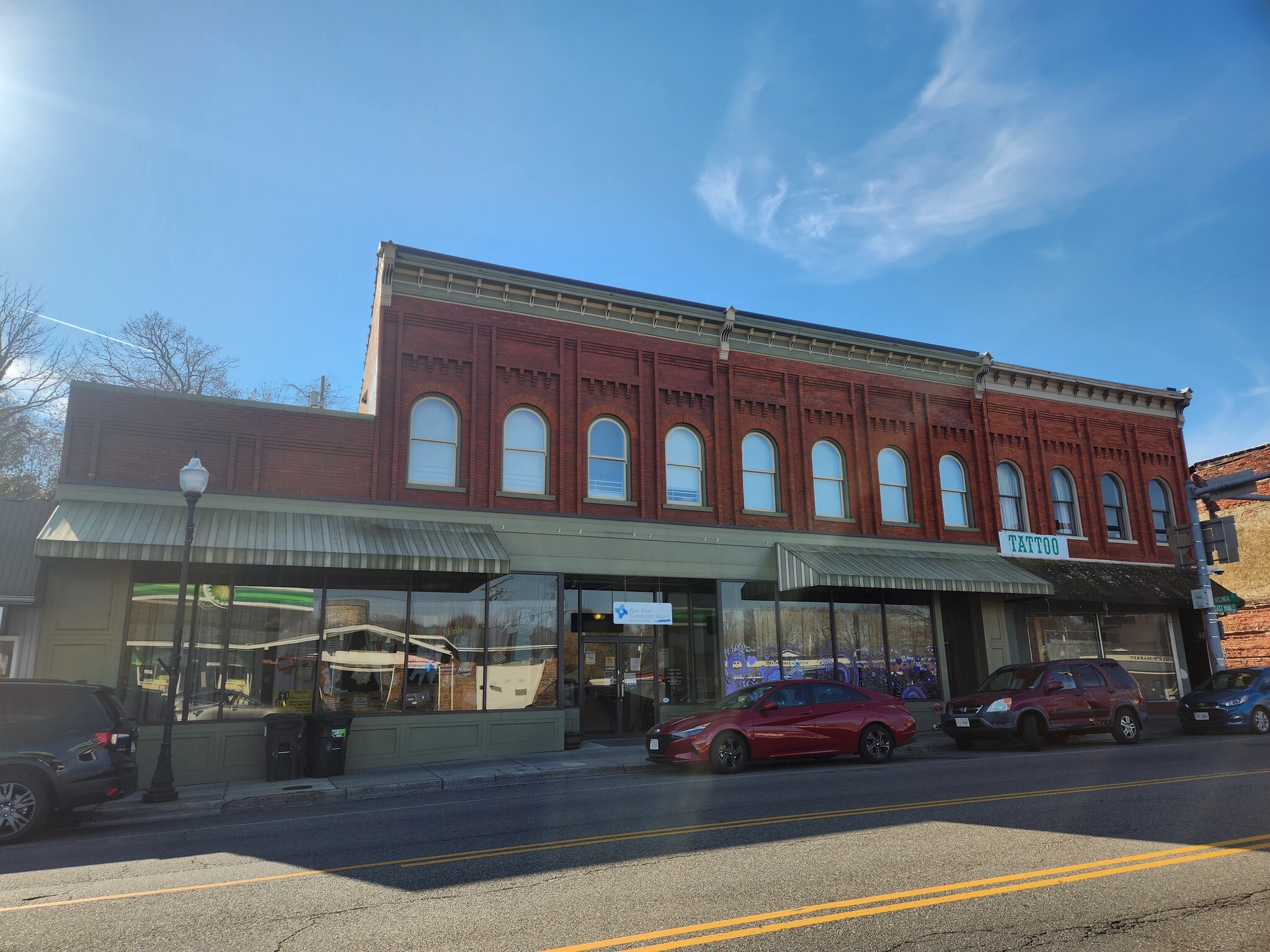 1093 E Main St, Radford, VA for Rent