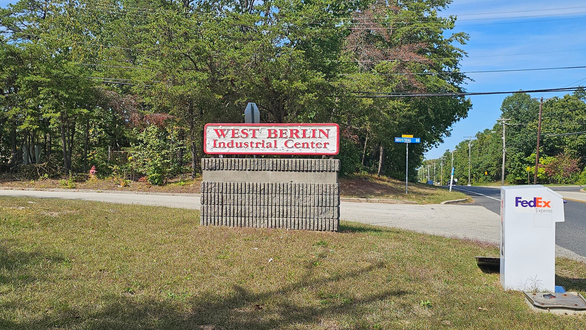 1044 Industrial Dr, West Berlin, NJ for Rent