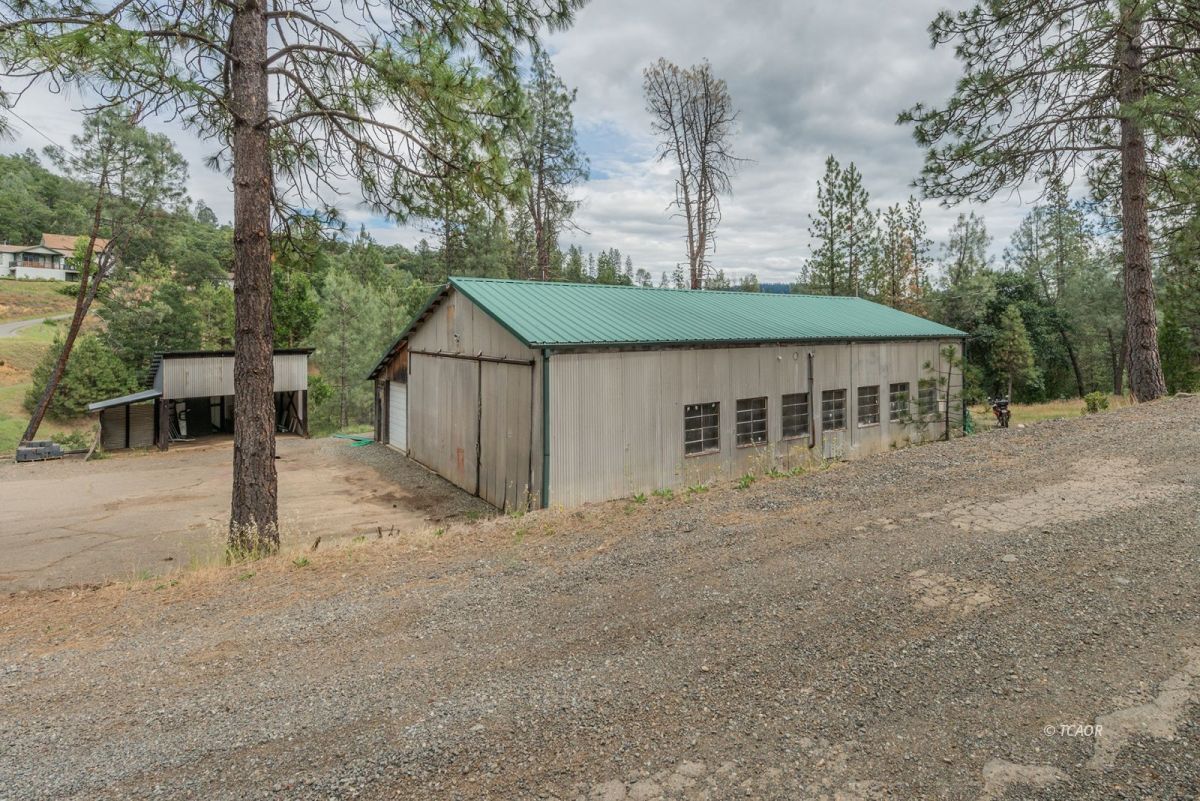 324 Taylor St, Weaverville, CA for Sale