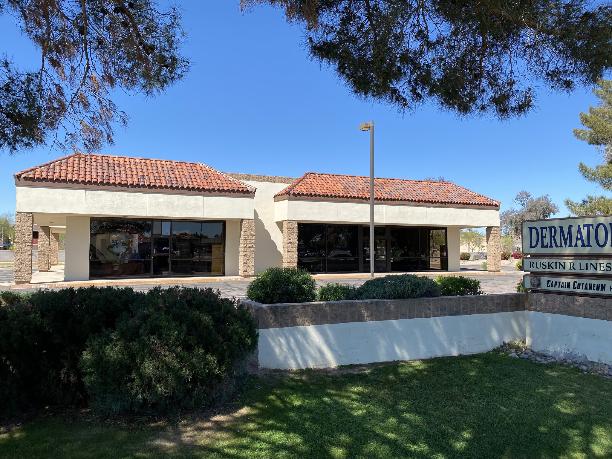 660 N Gilbert Rd, Gilbert, AZ for Sale