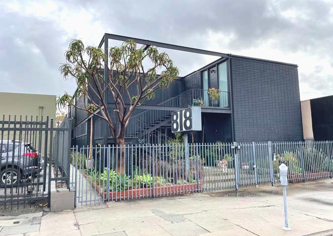 818 N La Brea Ave, Los Angeles, CA for Sale