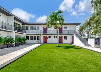 North Miami, FL undefined - 14280 NE 6th Ave