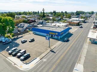 Junction City, OR Storefront - 760 Ivy St