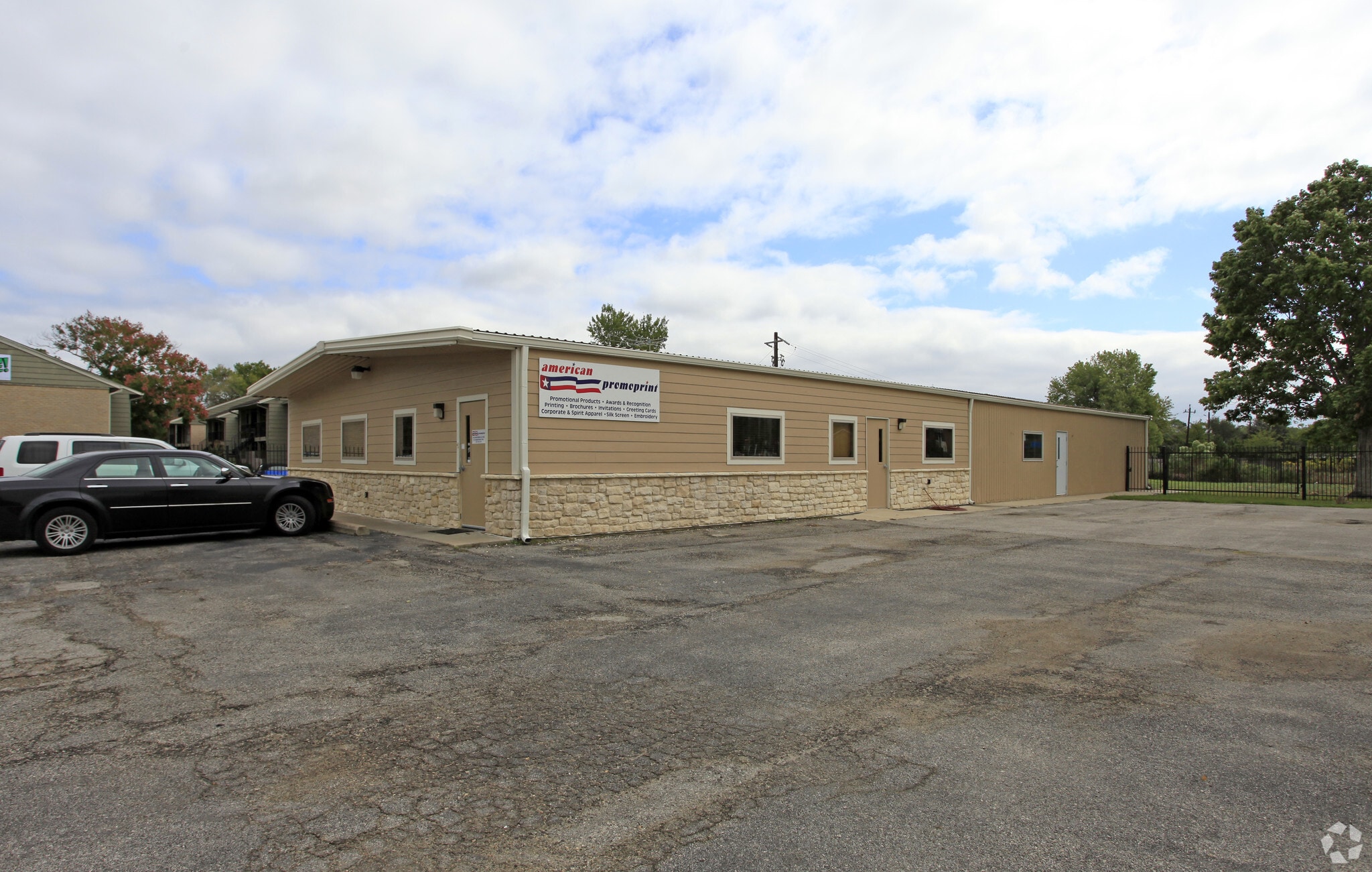 1128 Westwood Dr, Rosenberg, TX for Rent