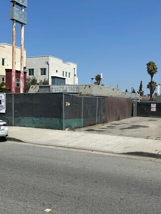 Anaheim, CA undefined - 1617 W Lincoln Ave