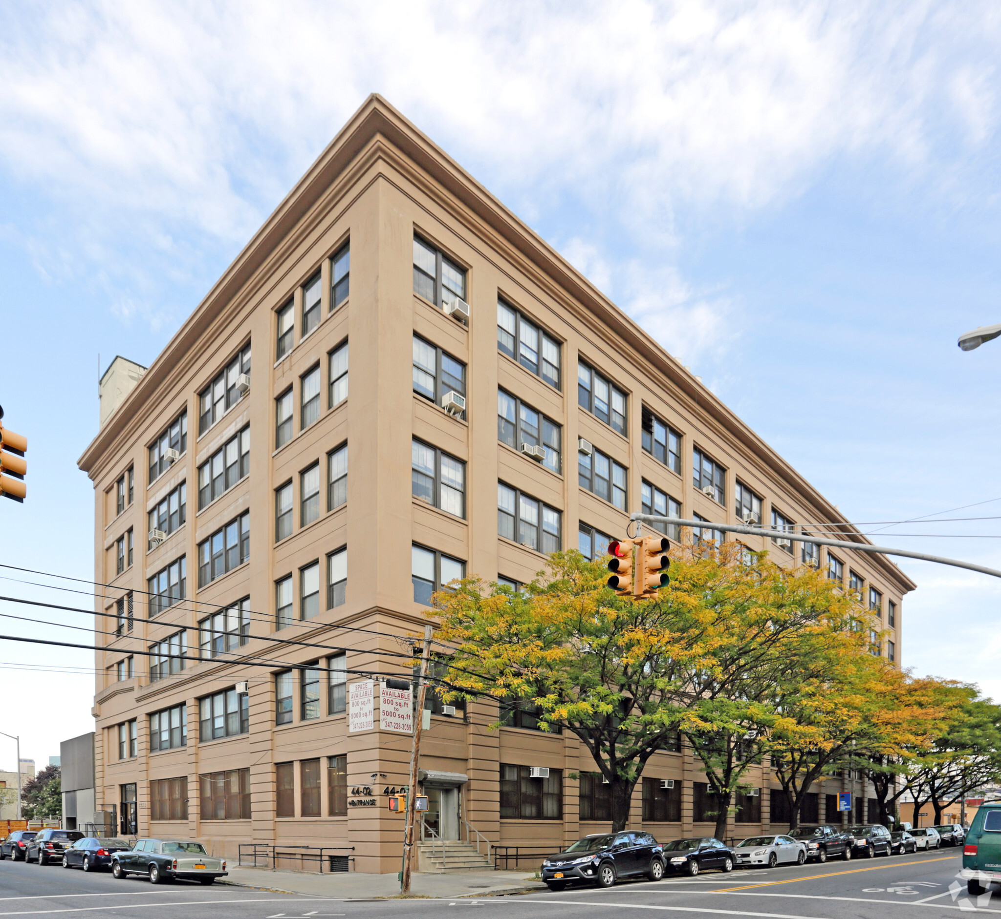 44-02 11th St, Long Island City, NY for Rent