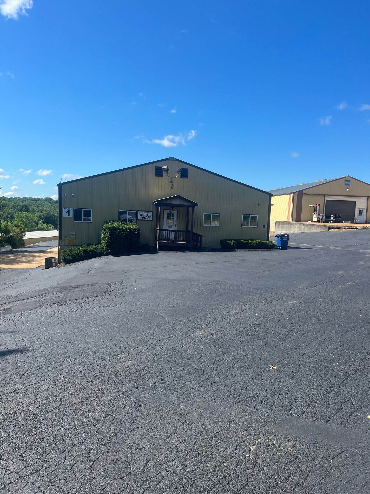 846 State Highway AT, Villa Ridge, MO for Rent