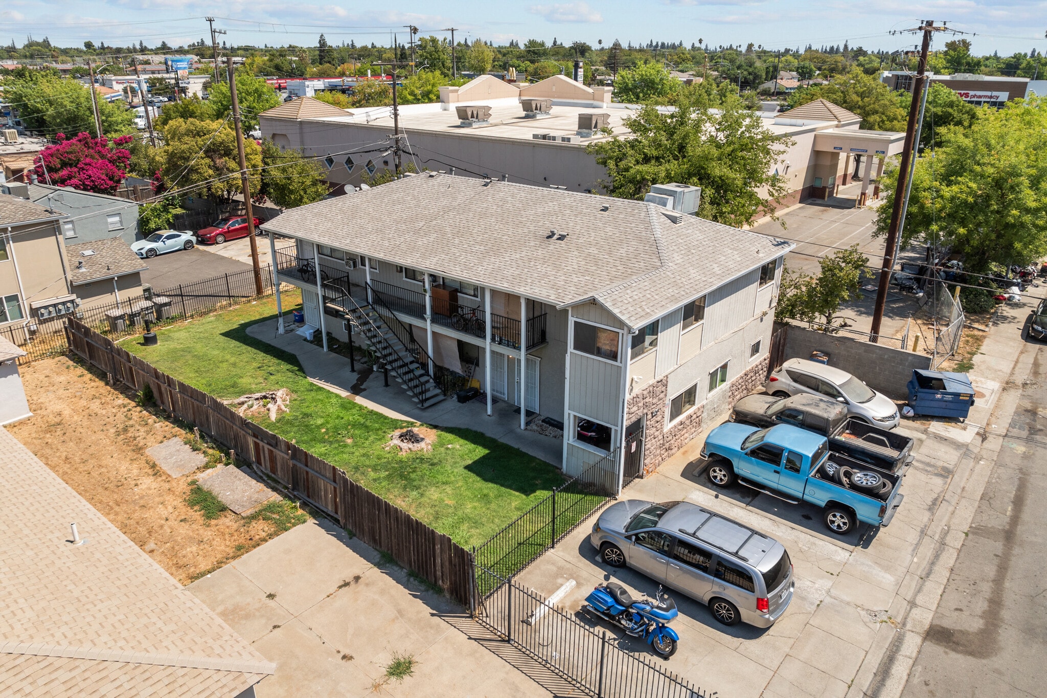 5341 Young St, Sacramento, CA for Sale