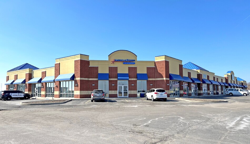7650 Plummer Business Dr, Troy, IL for Rent