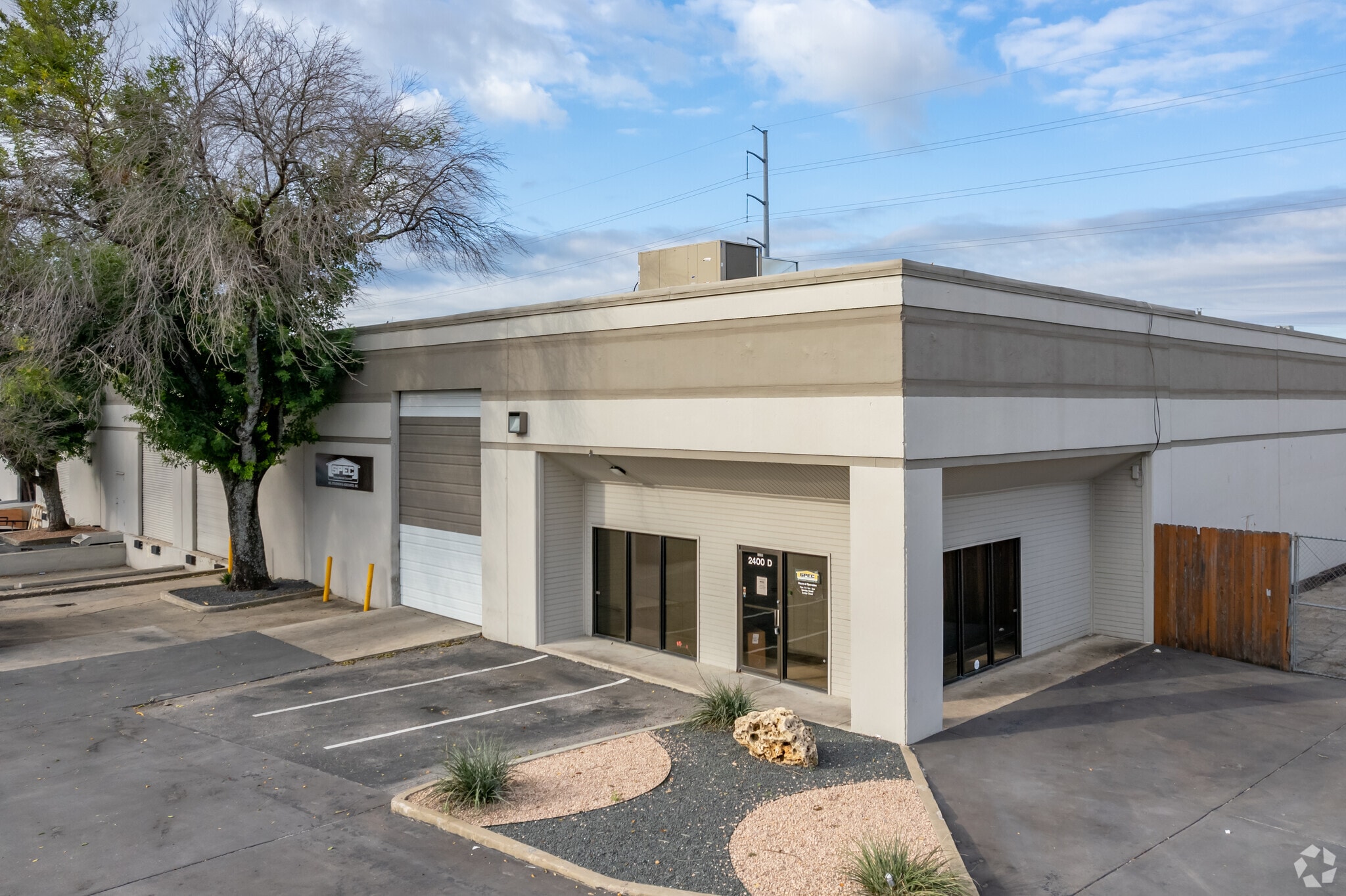 2400 W Braker Ln, Austin, TX for Rent