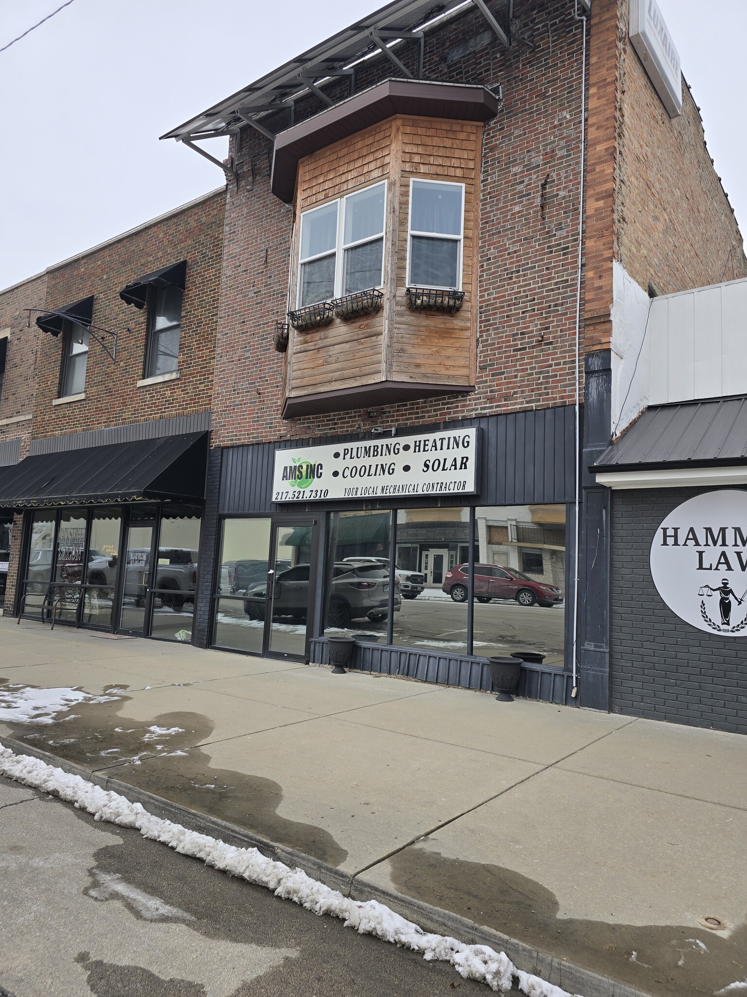 217 E Main St, Clinton, IL for Sale