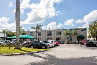 North Miami Beach, FL Flex - 1928 NE 154th St