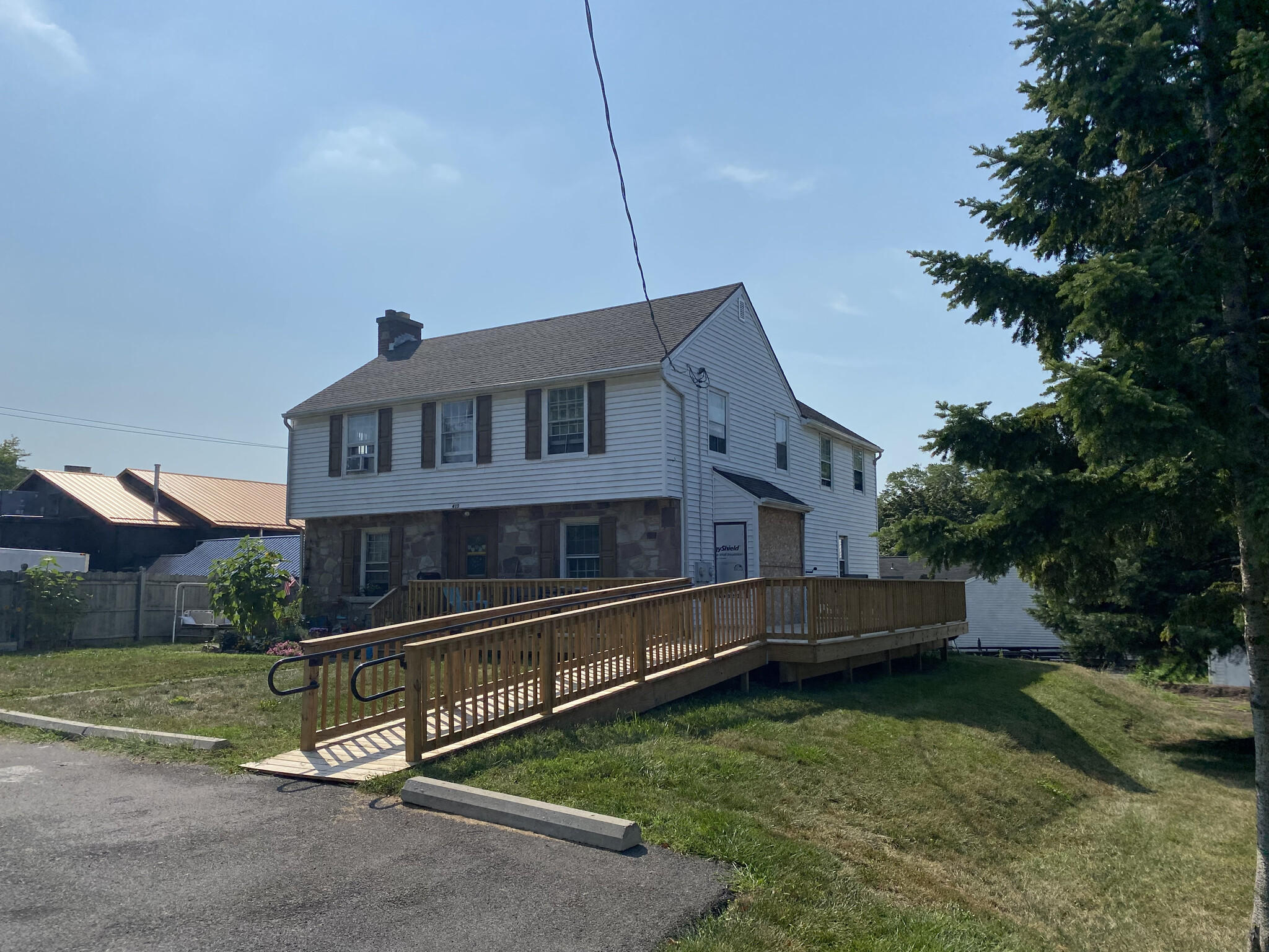 415 Ridge St, Lewiston, NY for Sale