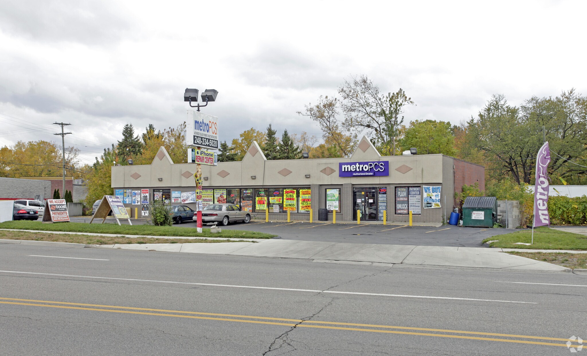 21 W Montcalm St, Pontiac, MI for Rent