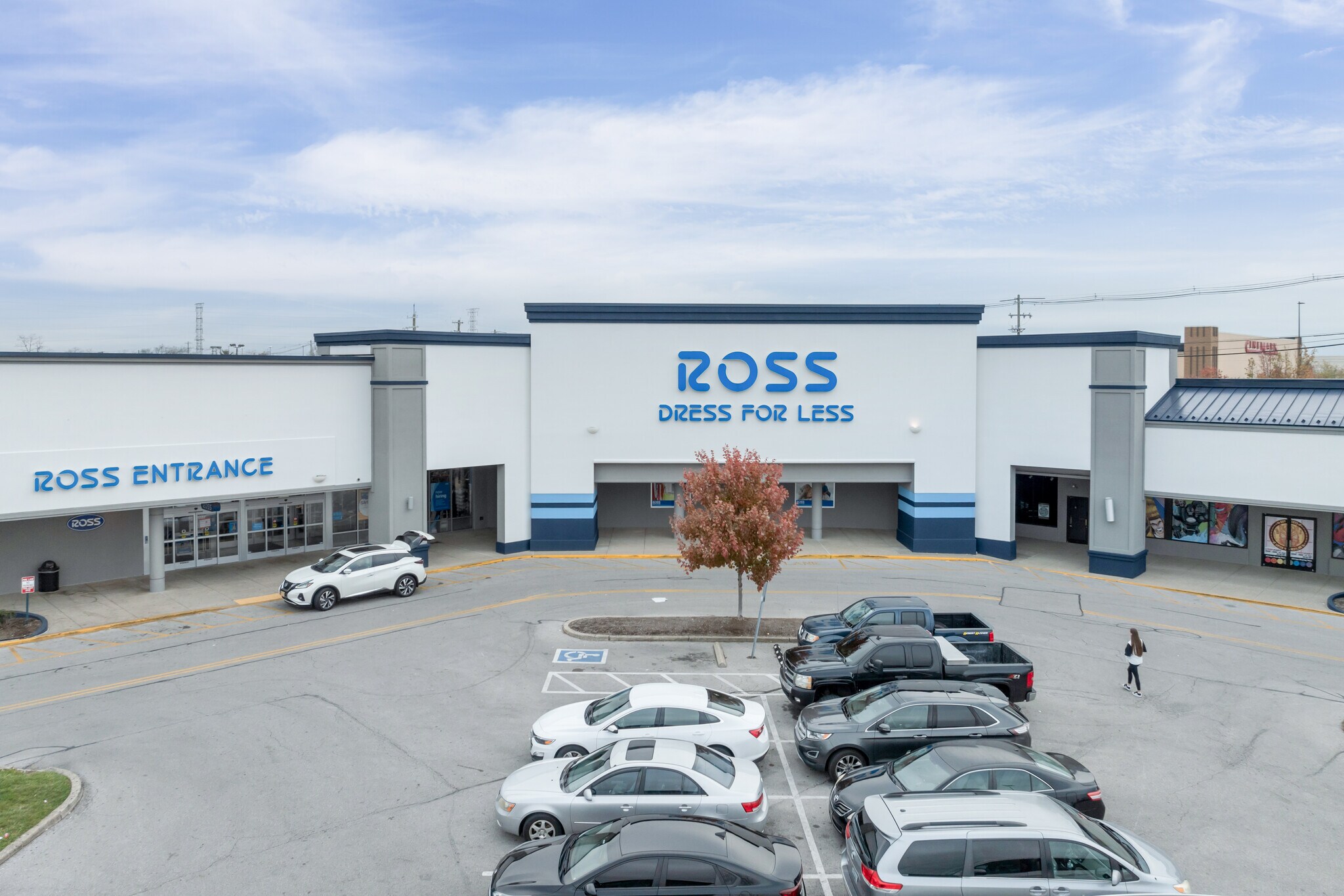 127 W Tiverton Way, Lexington, KY for Rent