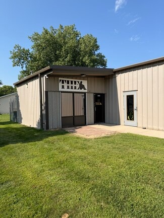 Green Bay, WI Office/Retail - 1361-1365 Velp Ave Green Bay, WI Office/Retail - 1361-1365 Velp Ave