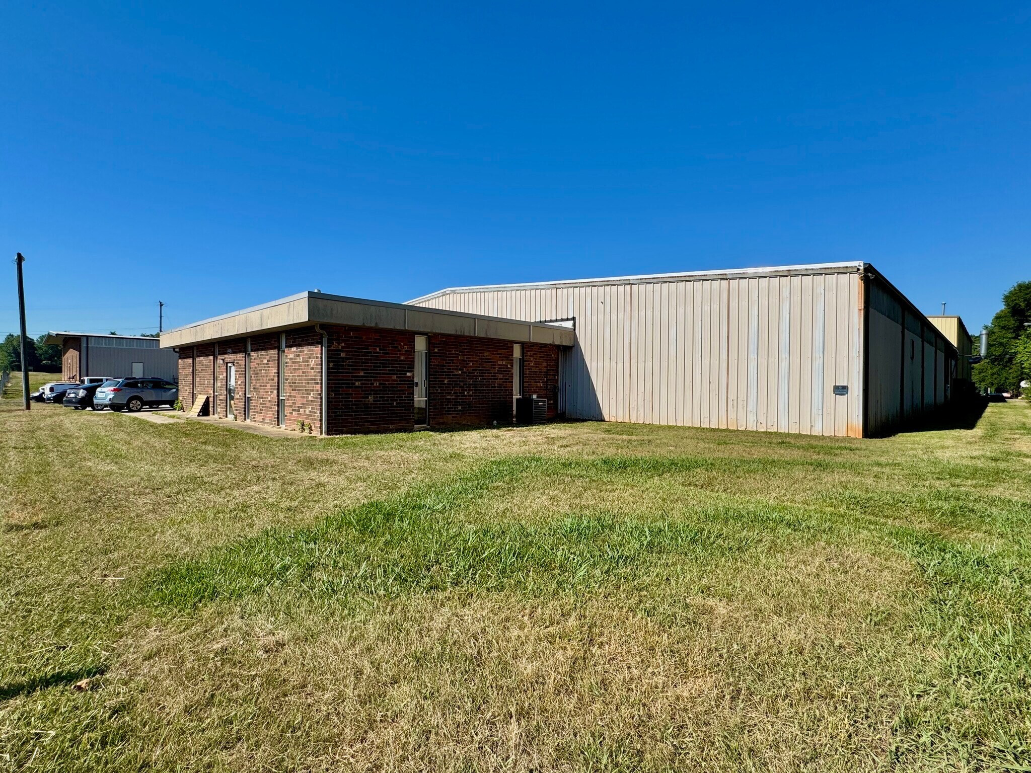 5335 N Us Highway 220, Summerfield, NC for Rent