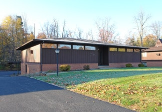 Youngstown, OH Apartments - 147-167 Shields Rd