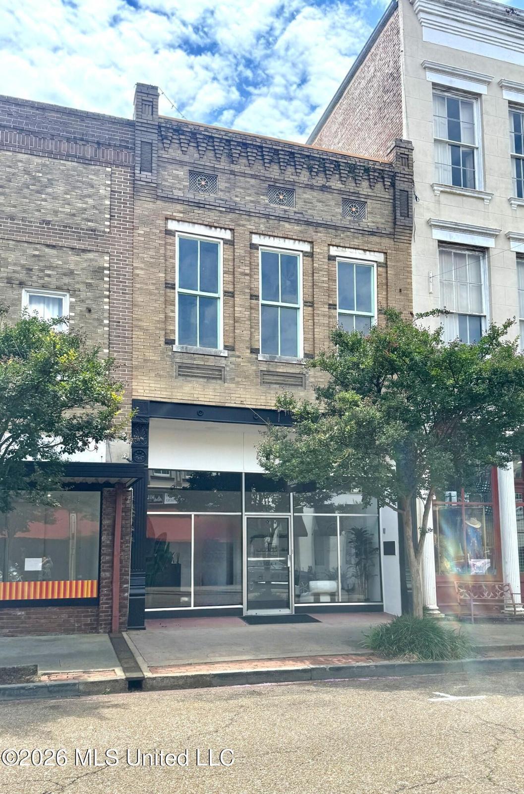 412 Main St, Natchez, MS for Sale