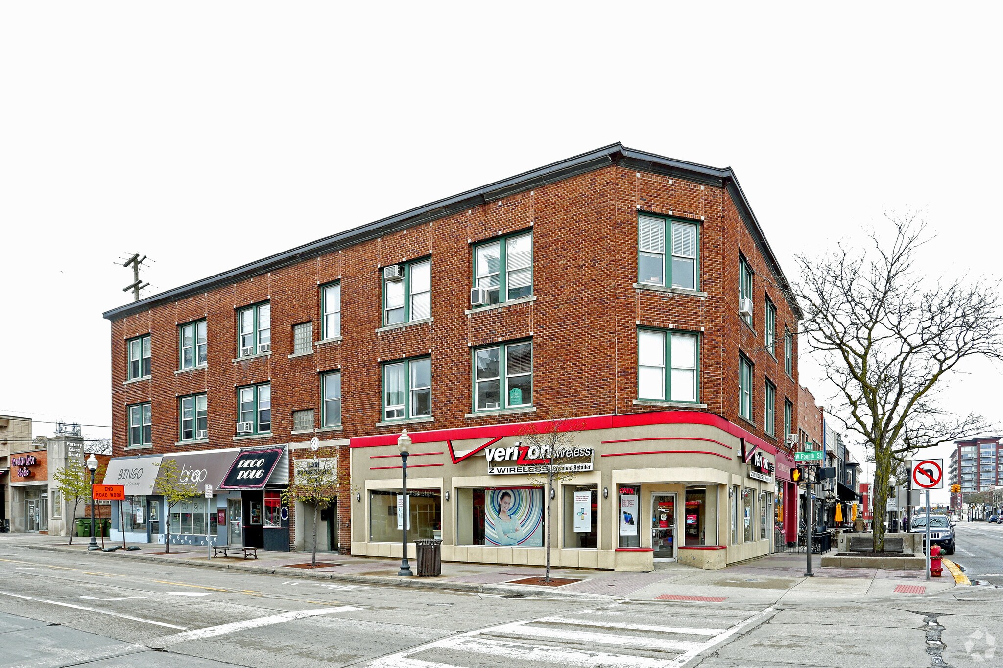 104 W 4th St, Royal Oak, MI for Rent