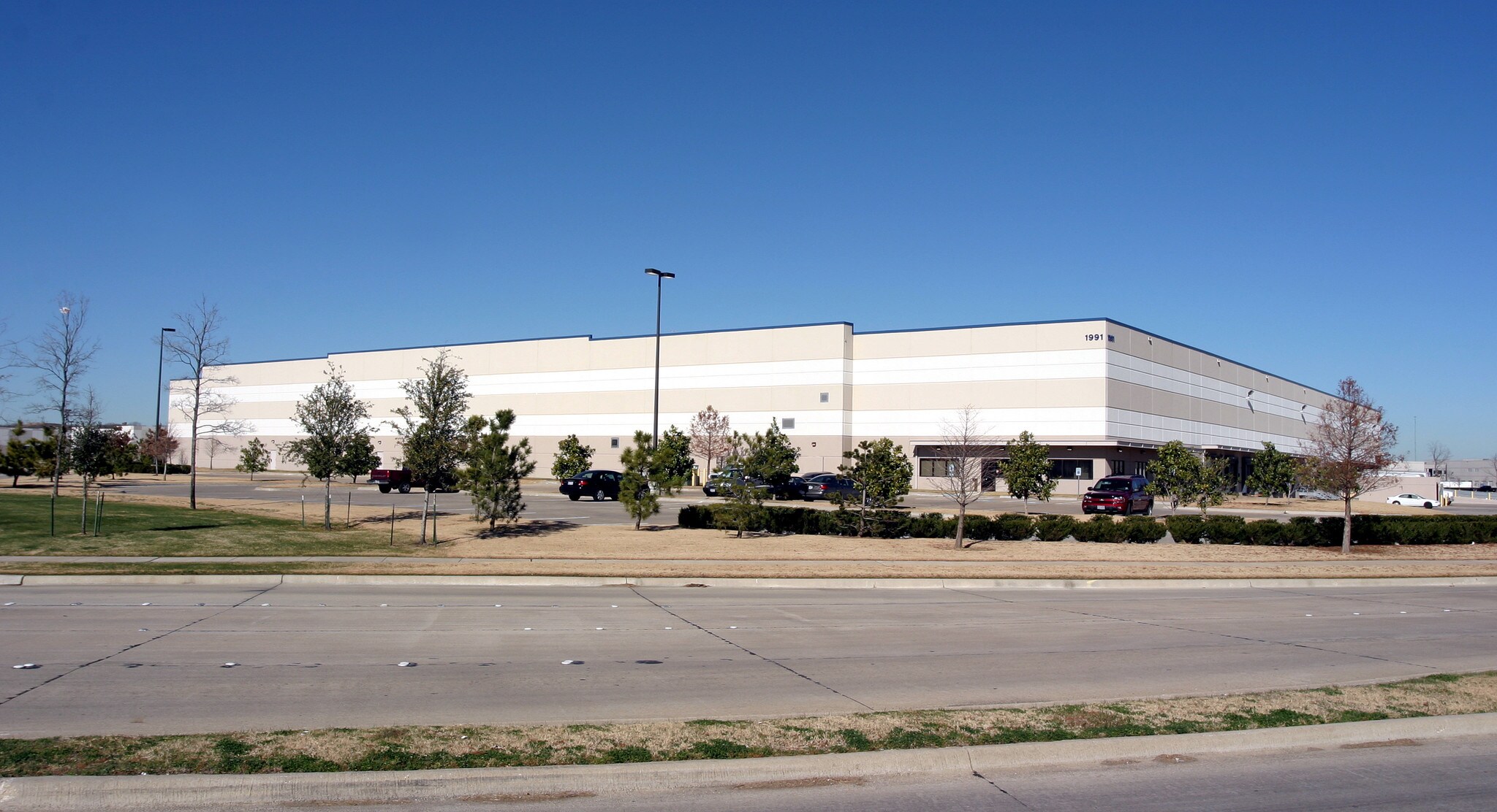 1991 Lakepointe Dr, Lewisville, TX for Rent